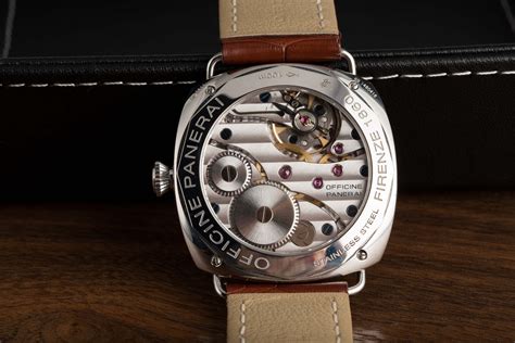 panerai 1798 2000 movement|which panerai holds value.